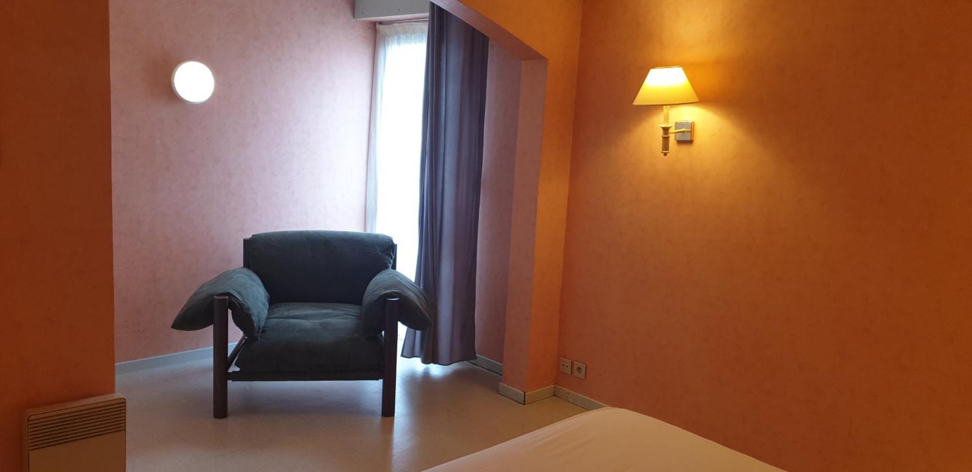 Logis L'Auberge Bourbonnaise Saint-Yorre Ngoại thất bức ảnh